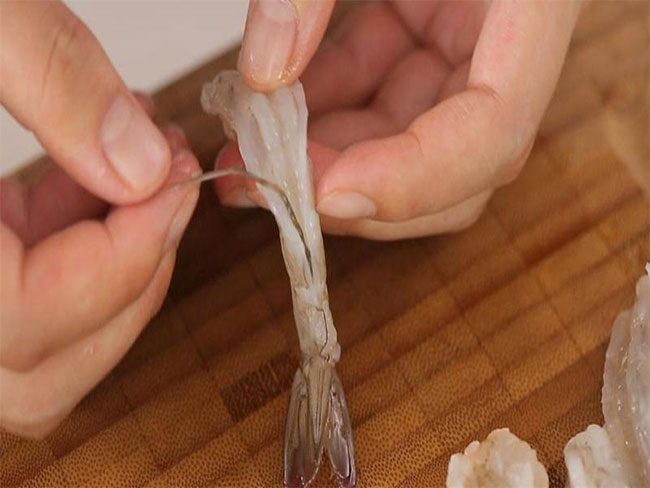 The black strand commonly seen along the back of shrimp.