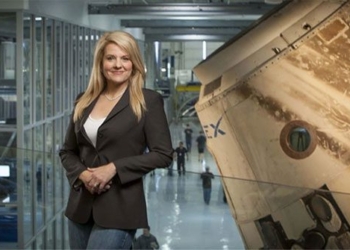 spacex chairman says humans will set foot on mars in this decade 120432