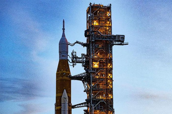 The rocket launching the Orion spacecraft to the Moon during the Artemis 1 mission