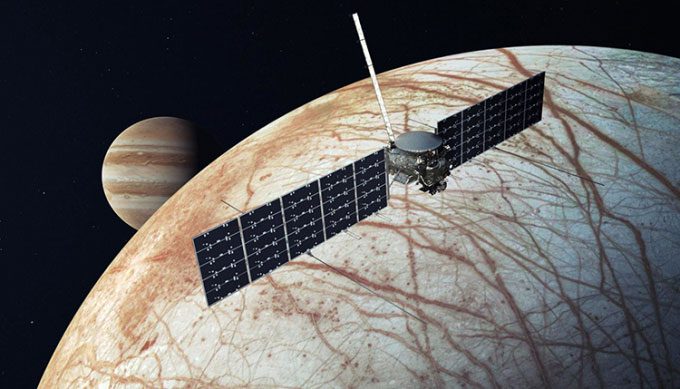 Illustration of the Europa Clipper spacecraft.