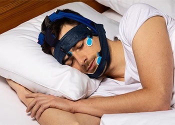 technology device supporting sleepers 119983