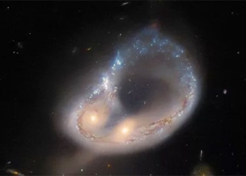 the aliens from nasa esa window to time 2 trillion years for us 124398