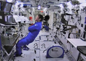 the first chinese woman to live in space for 100 days 118382