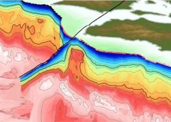 the giant rocks like underwater mountains in japan could be the result of a slow tectonic shift 118736