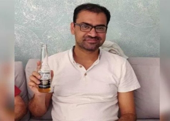 the man became famous due to the name kovid wherever he goes healthcare workers are invited to visit 118258