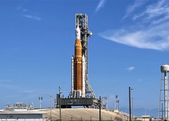 the moon mission artemis 1 continues to be delayed due to fuel leak 122740
