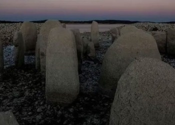 the mysterious great celestial van 7000 years old found in spain 122451