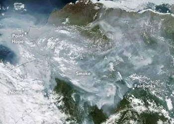 the northern sky is changing to dark gray terrifying 121693