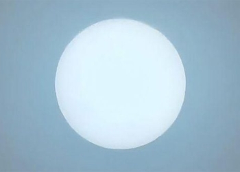 the truth about green sun appearing in the sky over beijing is it a sign of disaster approaching 120857