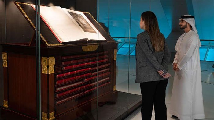 The library is likened to a beautiful 'oasis' of quiet contemplation