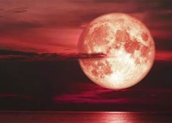 today vietnam welcomes super white sky at sunset 121099