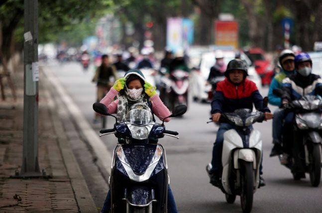From the night of April 14-15, Hanoi will have light rain in some places, with light fog in the morning.