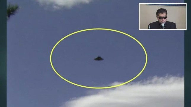 Researcher Takeharu Mikami presents evidence of UFO sightings.