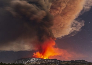 unexpected volcano eruption generates tsunami 118813