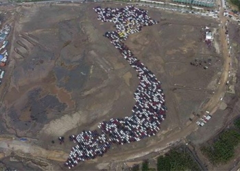 video 1 700 cars participate in record parking map vietnam 121655
