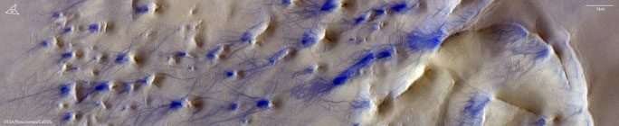 Panorama of the land containing "devilish traces" on the Red Planet