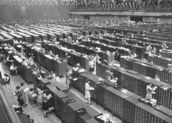 when there was no computer fbi had to compare fingerprints how 119954