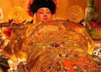 why china has placed a finger in the mouth of the dead 122739