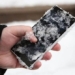 why cold weather makes phones drain batteries faster 123650