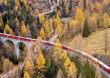 worlds longest passenger train has 100 cars 124336