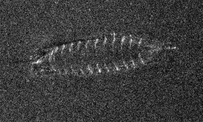 Sonar image from an underwater autonomous vehicle shows the wooden frame shape of the 700-year-old ship.