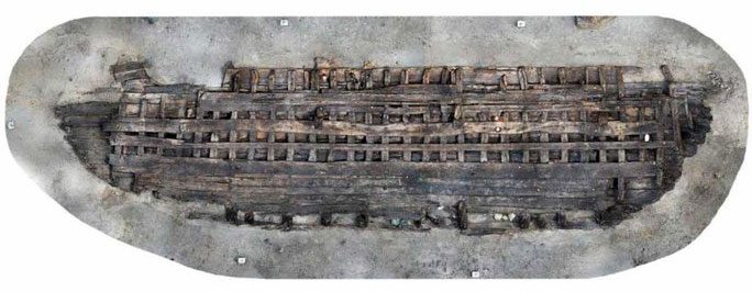 One of the two shipwrecks revealed among the sand