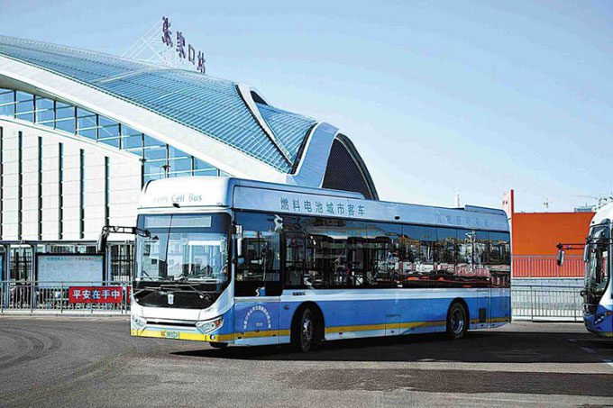 Hydrogen fuel cell bus in Zhangjiakou.