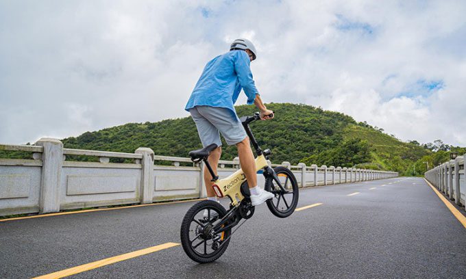 Zectron bike can travel 120km on a single charge.