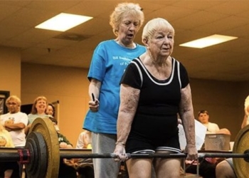 100 year old grandma sets record becomes oldest active athlete in the world 116201