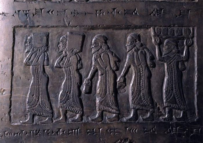 The Obelisk created in 825 BCE in the courtyard of a main building in Kalhu.