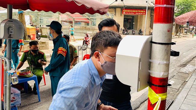 The smart medical control system CLi-SmartEyes installed at Hang Da Market (Hanoi)