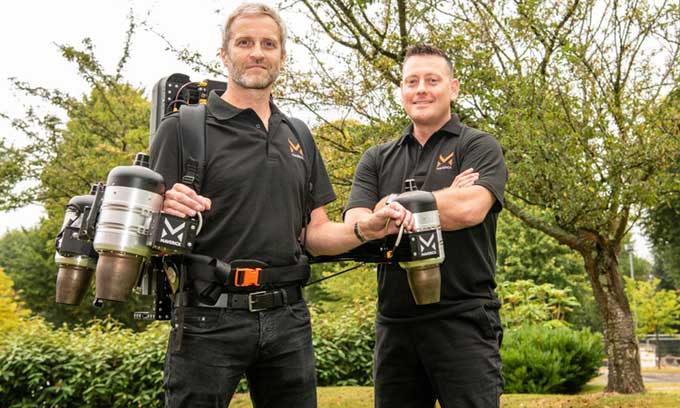 Matt Denton (left) and Antony Quinn (right) collaborated on the new jetpack.