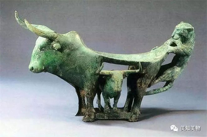 Bronze Bull and Tiger Offering