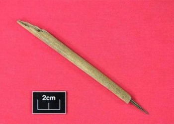 discovery of 1 000 year old pen made of bone in ireland 117679