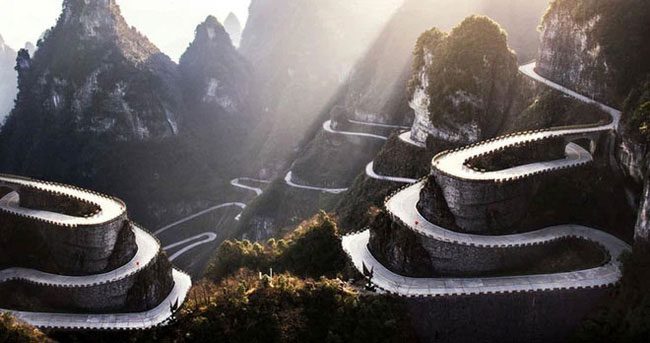 Tianmen Mountain Road