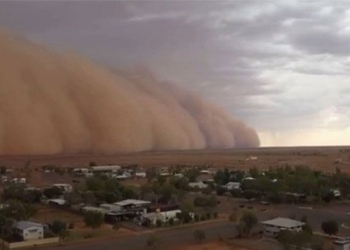 dust like the day of the apocalypse attack on the town in australia 117849