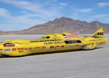 electric car sets record fastest run on earth 116894