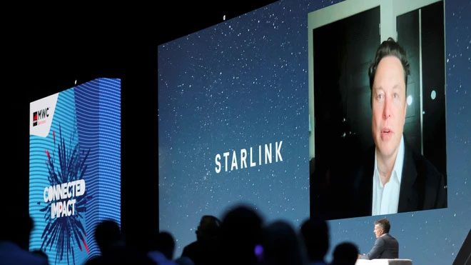 Elon Musk discusses the future of Starlink at MWC 2021.