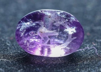 found the purple jewel 2 000 years in ancient water 116707