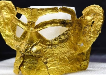 golden mask 3 000 years old discovered in china 115976