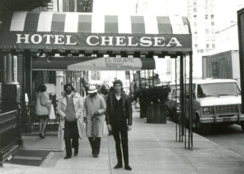 haunted hotels in the us 78076
