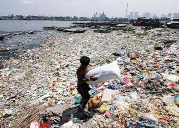 how plastic waste moves around the earth 117634