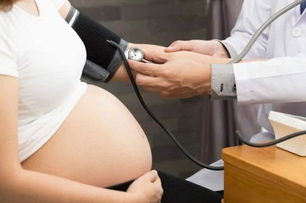 HELLP syndrome is characterized by hemolytic anemia, elevated liver enzymes, and low platelet count in pregnant women.