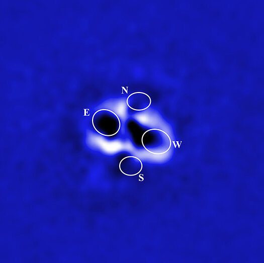 4 voids in 4 different directions