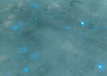 mysterious green light appears on white snow in russia 117882