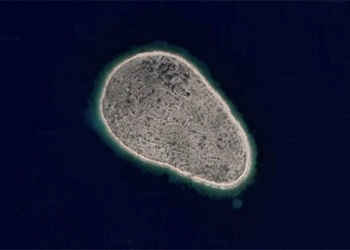 mystery of the strange fingerprint in the ocean 117650