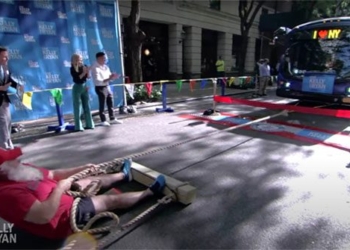 record of a 58 year old man lifting a 15 000kg car with his bare hands 116180