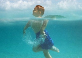 reverse the person underwater rescue method error 116927