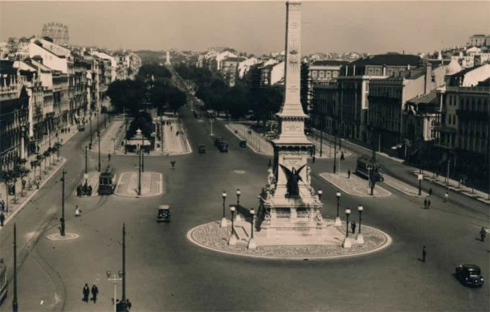Avenida da Liberdade is an important avenue in downtown Lisbon, Portugal.
