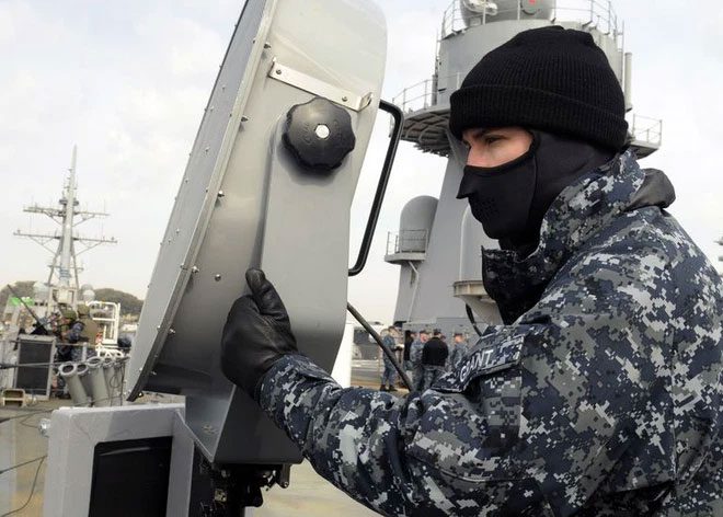 Long Range Acoustic Device system on the USS Blue Ridge command ship